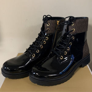 Michael Kors Women's SIZE 9.5 M Alistair Lace-Up Lug Sole Combat Booties…